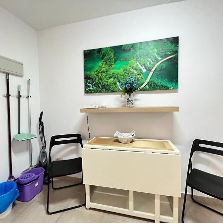 Estudio Lavapies Acogedor Apartment Madrid Bagian luar foto